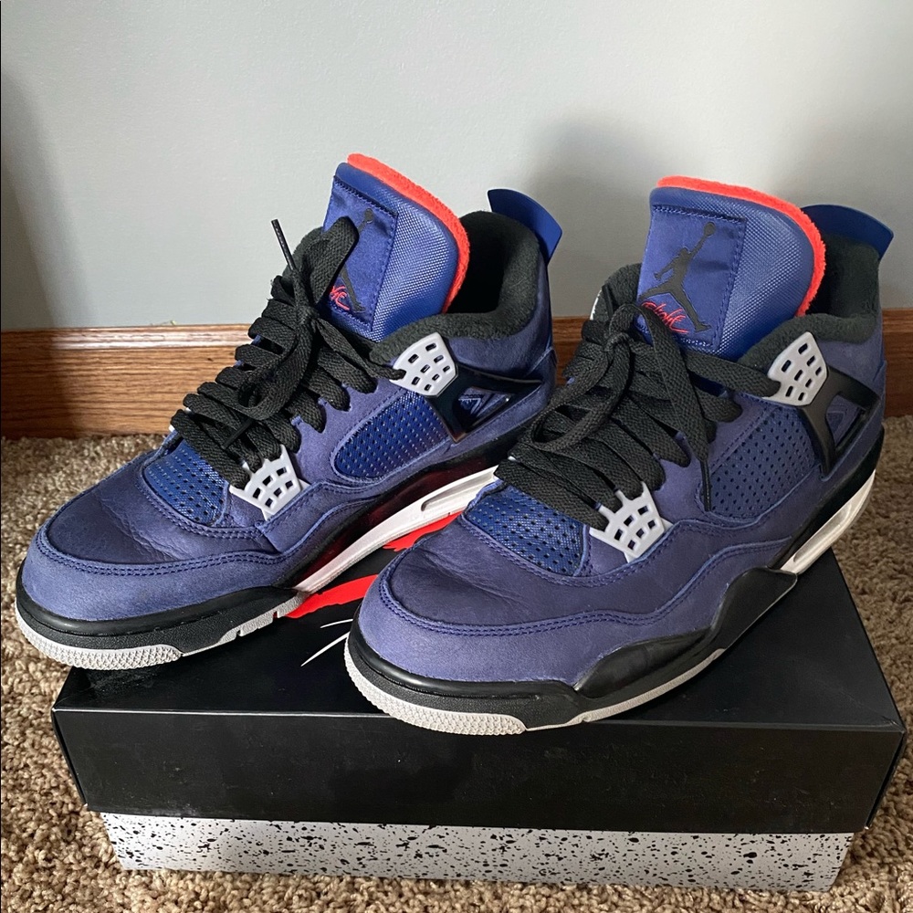 Men’s Air Jordan 4 Retro WNTR - Size 9